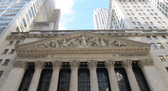 borsa, Le azioni che piacciono agli analisti. Da Piazza Affari a Wall Street