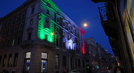 intesa sanpaolo