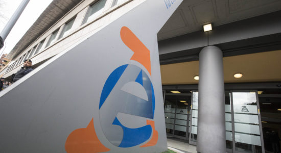 agenzia entrate, cartelle, debito, pagamento, tasse