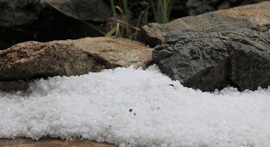 grandine, bomba d'acqua, acqua, tempesta, inverno, tifone