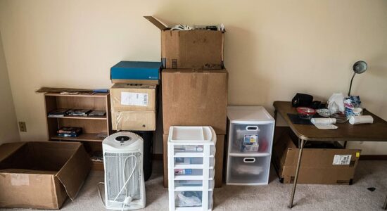 sfratto, trasloco, residenza