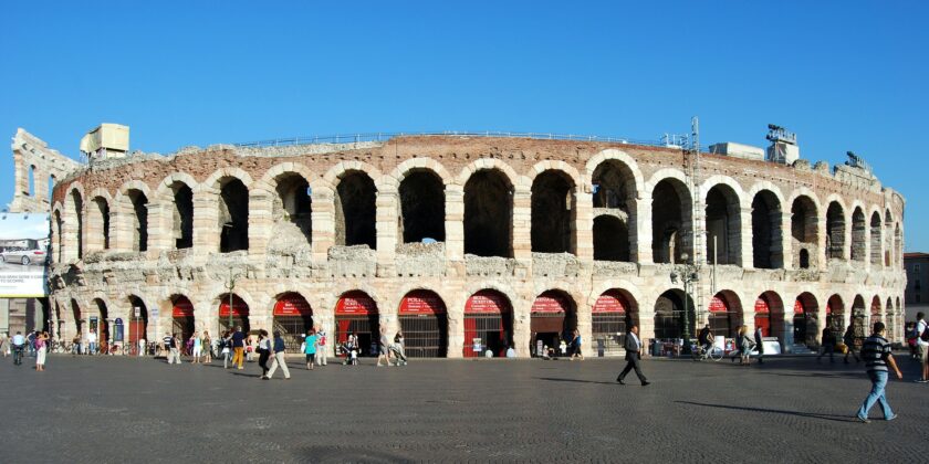 bellezza, locandina