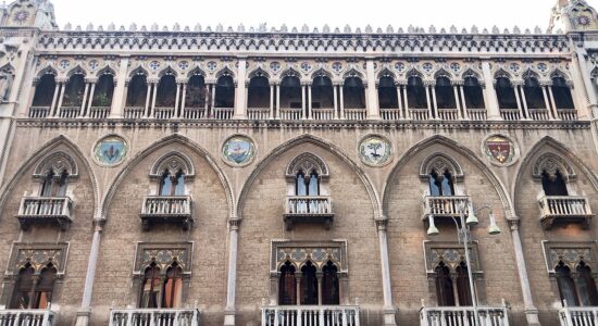 Bari