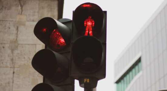 semaforo rosso pedoni