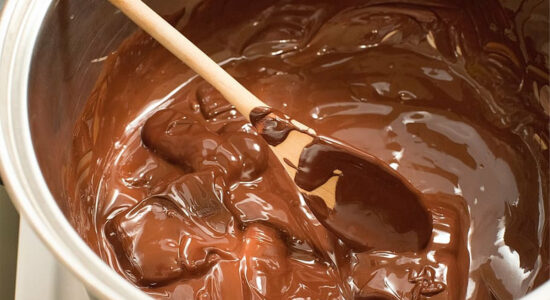 lavorazione del cioccolato