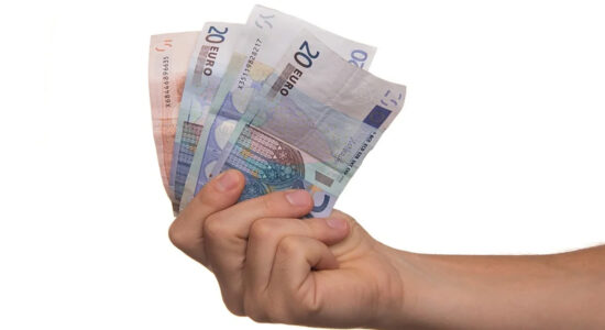 boom di prestiti bancari alle famiglie