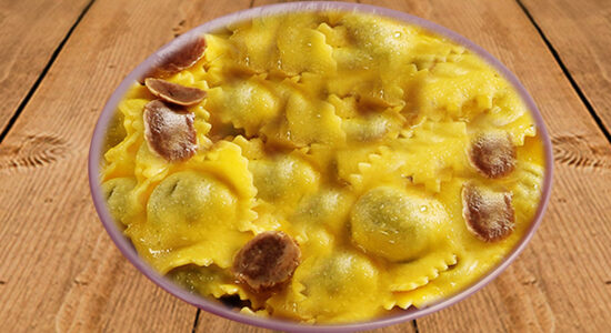 ravioli con la fonduta ai tartufi
