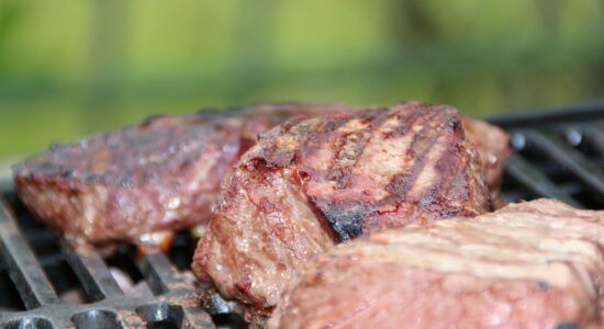 bistecchiera e bistecca