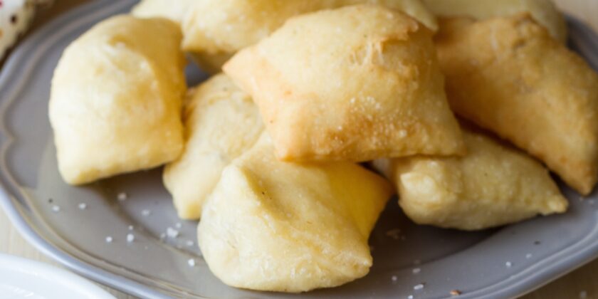 coccoli o pasta fritta