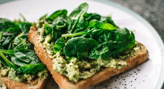 spinaci e avocado