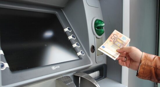 limite versamenti e pagamenti bancomat