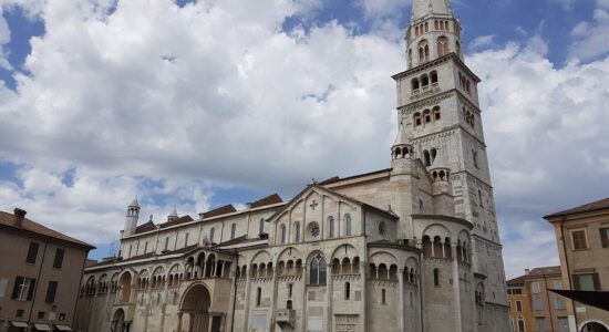Modena Piazza Maggiore