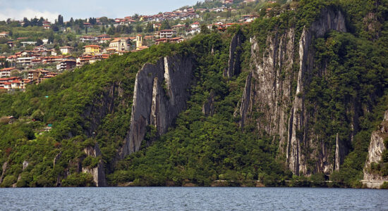 lago