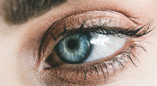 mascara