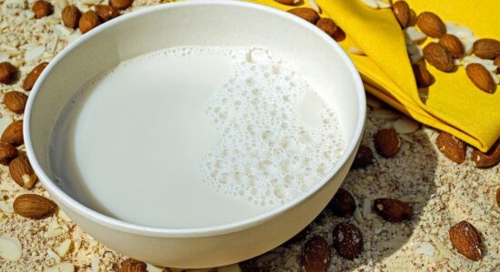latte di mandorla