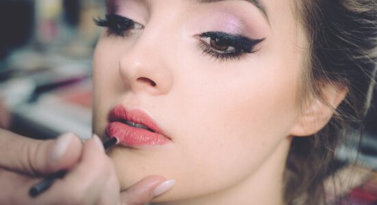 virgola eyeliner