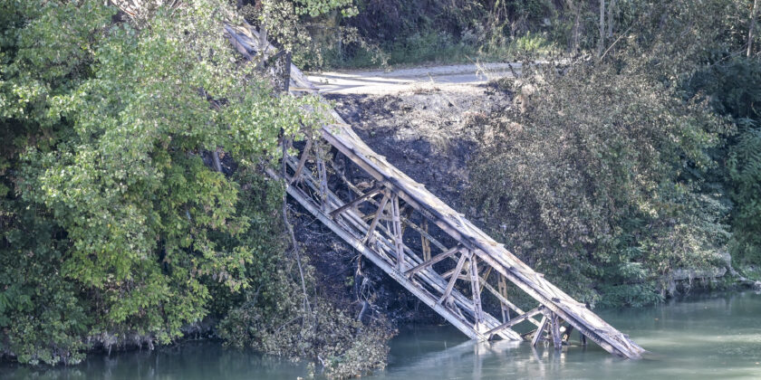 roma incendio crollo ponte