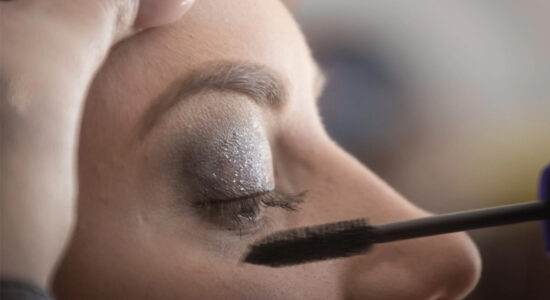 mascara