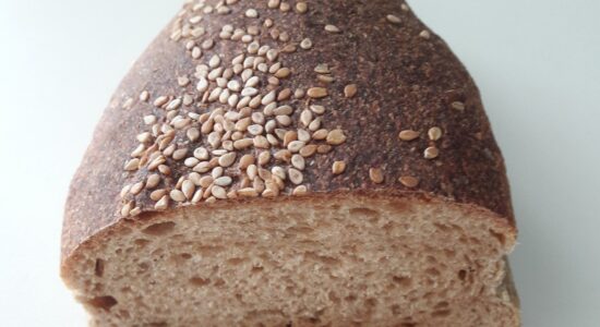 pane tumilia