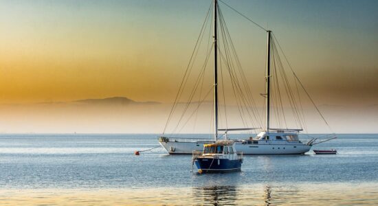 yacht