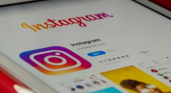 instagram