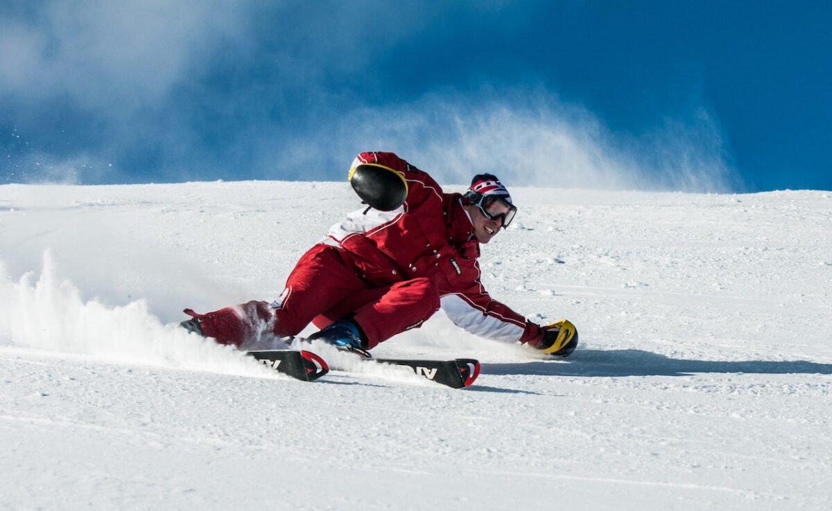 A Folgaria pacchetto skipass e noleggio attrezzatura sciistica per 6 giorni-proiezionidiborsa.it
