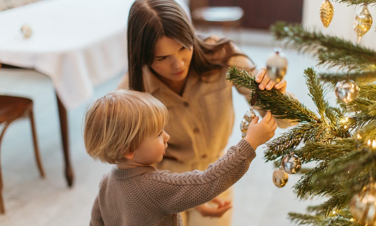 Albero di Natale naturale o sintetico