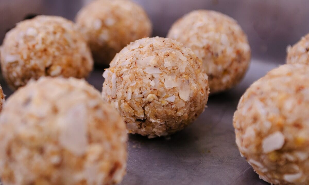 Deliziose polpette al riso vegetariane con lenticchie