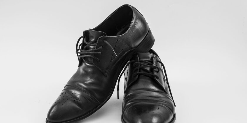 Diciamo addio alla puzza di piedi nelle scarpe-proiezionidiborsa.it