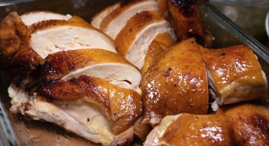 Ecco come preparare un arrosto di Natale morbido e con tanto sughetto
