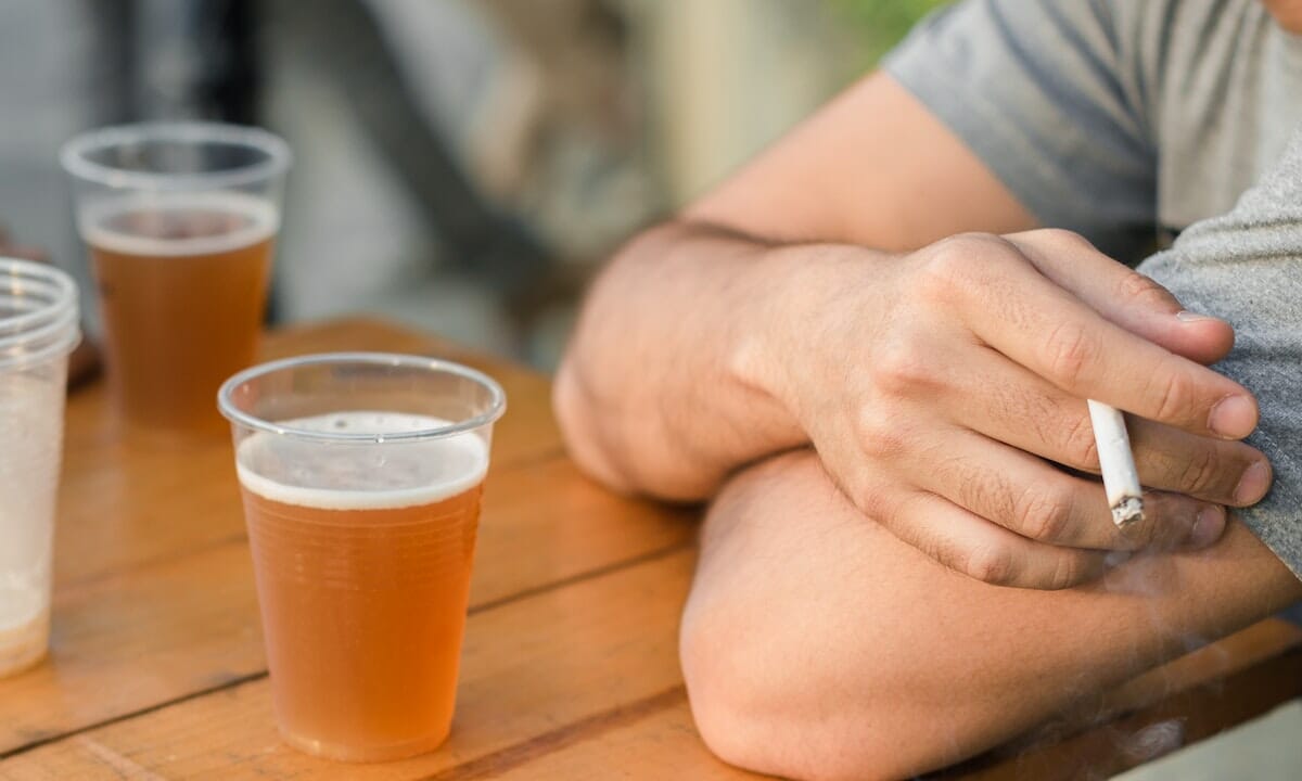 Evitare fumo e alcol