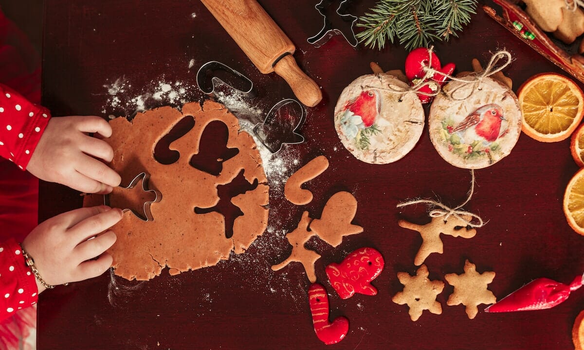 Golosi biscotti da decorare e appendere