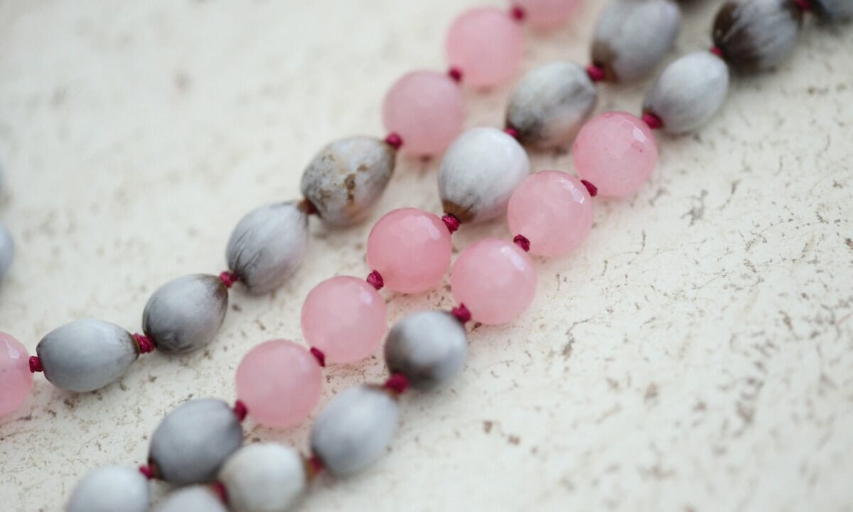 Grigio e rosa cipria per un risultato finale molto elegante