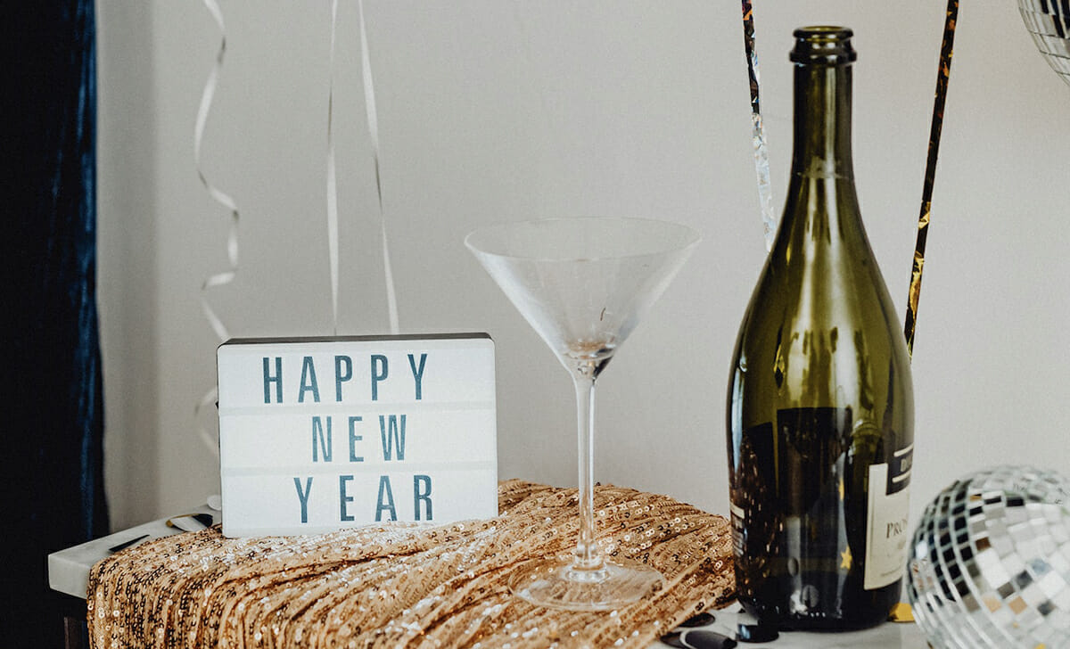 In genere la scelta per Capodanno va sullo Champagne o lo spumante
