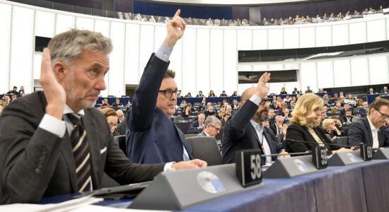 L'UE boccia la manovra anche sulla pensione a 62 anni