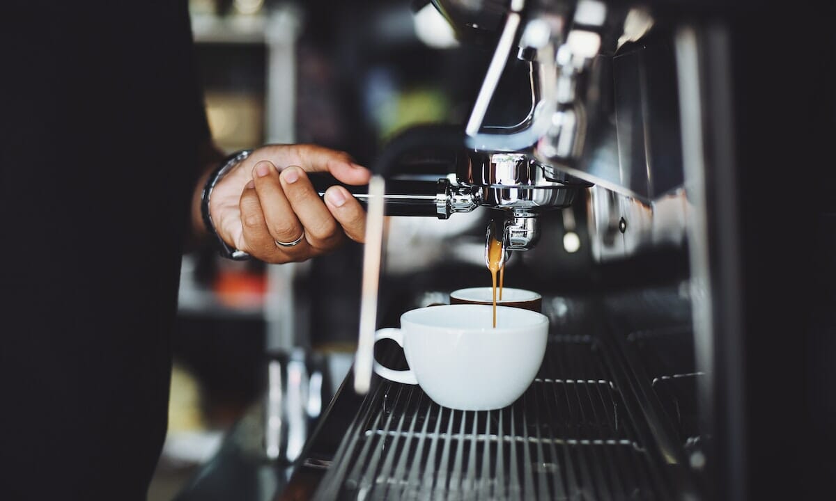 La dose di caffeina dipende dal barista