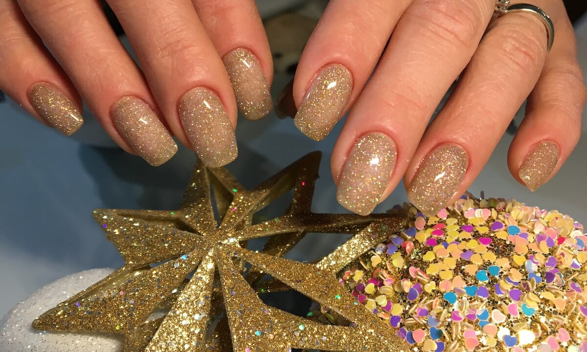 La polvere glitter dorata