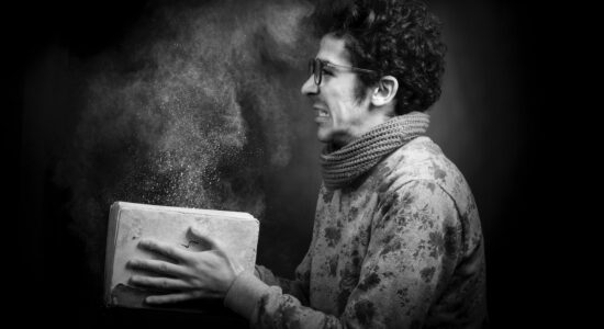 Libri vecchi e pieni di polvere-proiezionidiborsa.it