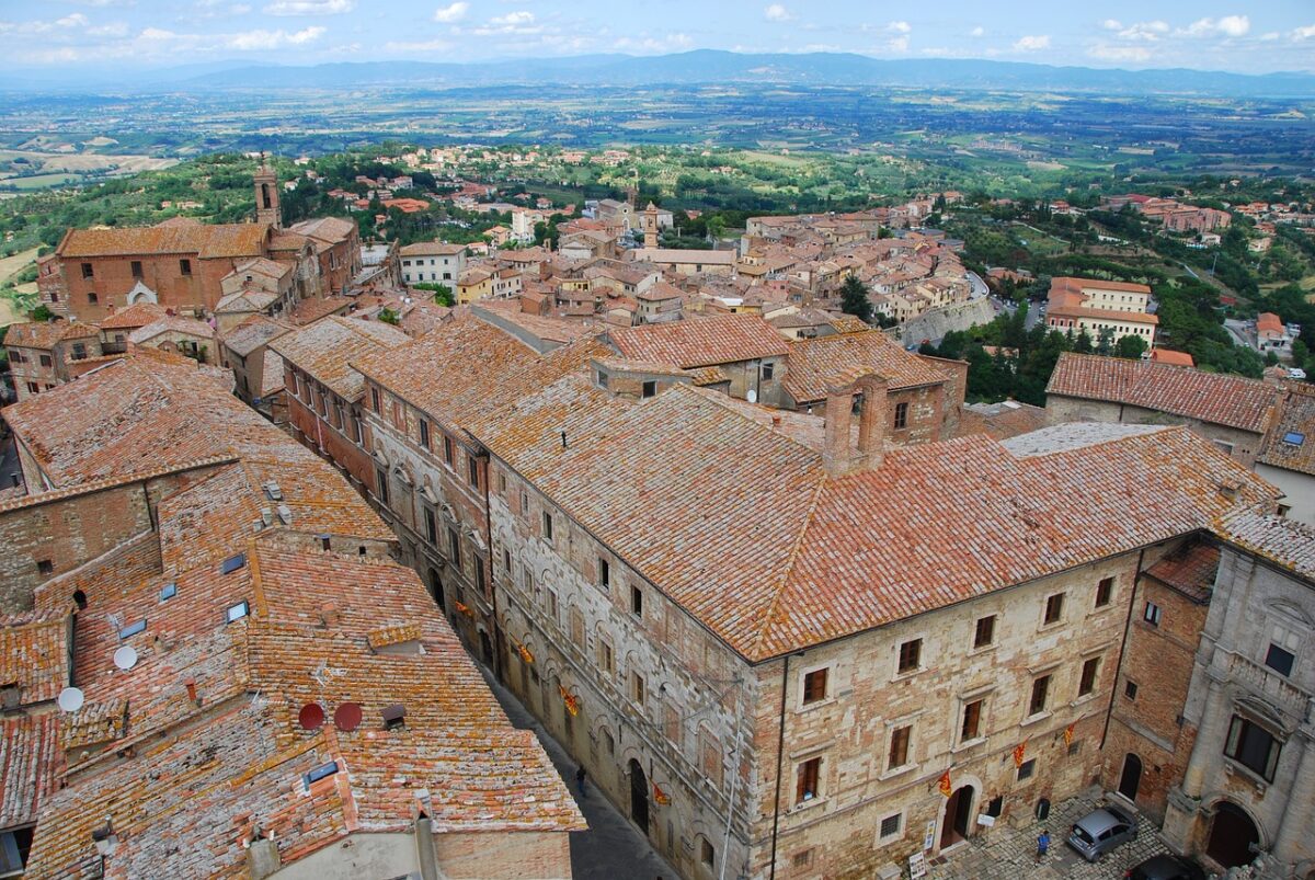 Montepulciano diventa la casa ufficiale di Babbo Natale-proiezionidiborsa.it