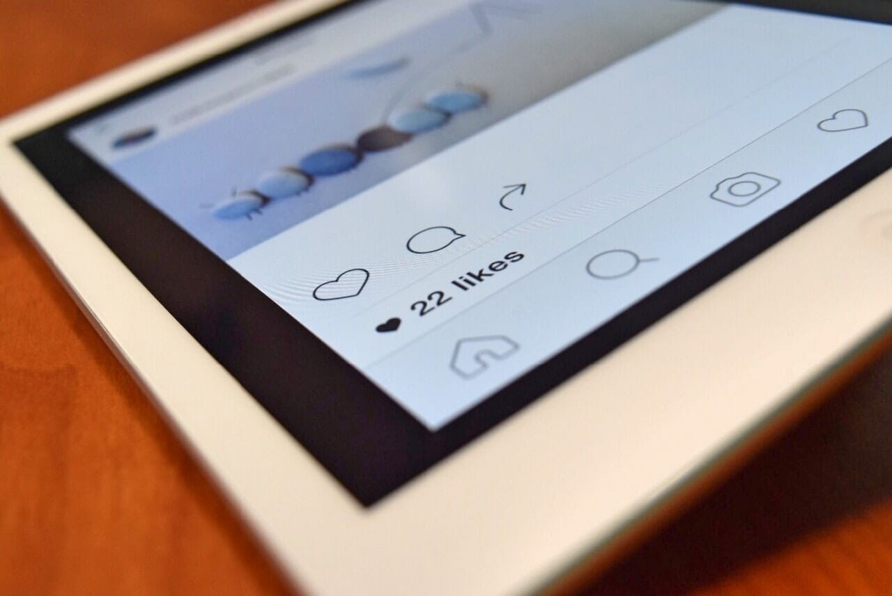 Non passare troppo tempo a guardare altre persone su Instagram