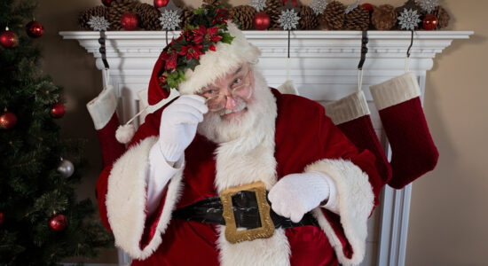 Perché Babbo Natale si veste di rosso?