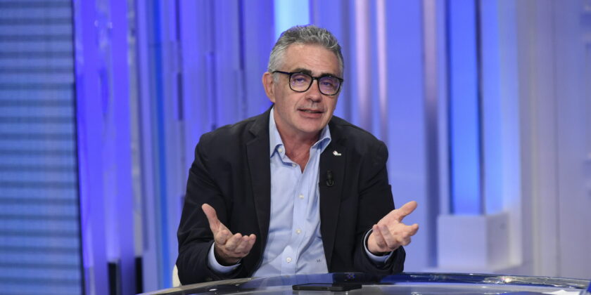 Pregliasco corre alle regionali in Lombardia