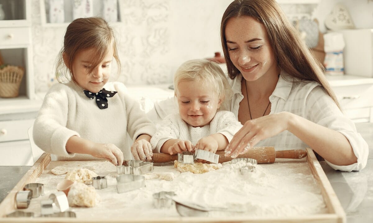 Prepariamo i biscotti insieme a loro