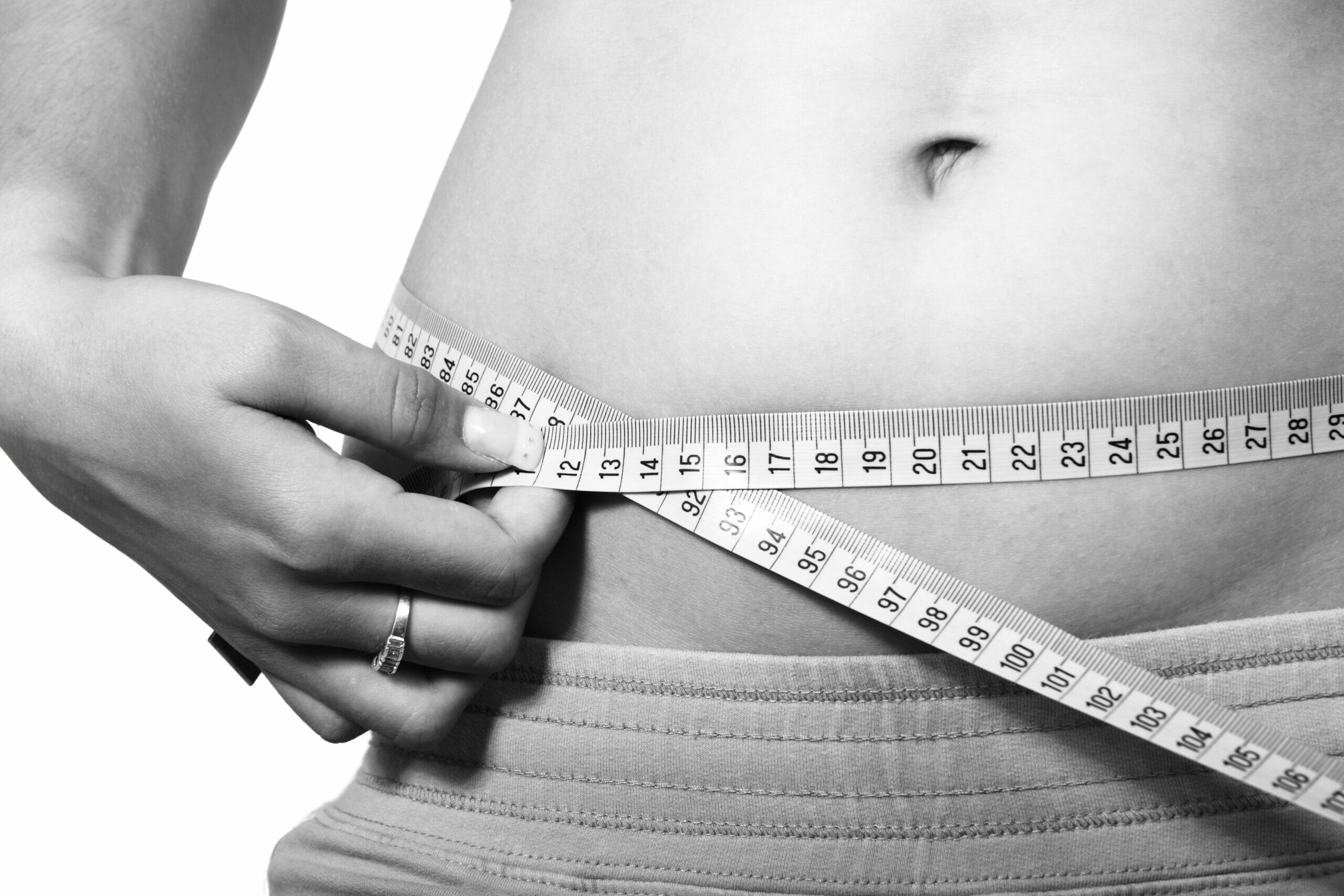 Prima regola, non lasciamo accumulare i chili. Infatti perdere 2 chili è abbastanza semplice e rapido, perdere 5 chili diventa più complicato.