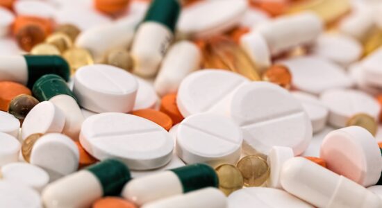 Quali farmaci portare con sé in viaggio durante le feste-proiezionidiborsa.it