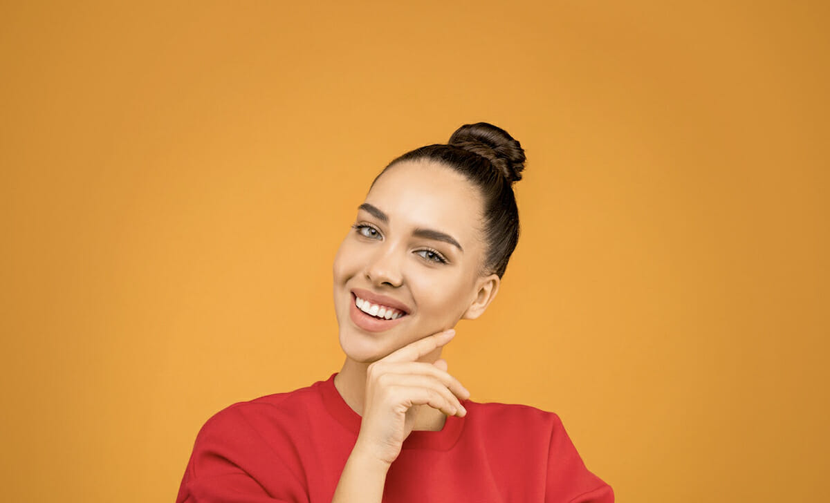 Questo inverno vede il grande ritorno dello chignon tirato
