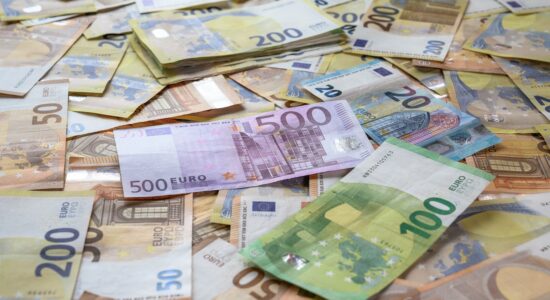 Se hai questi soldi in banca o alle Poste