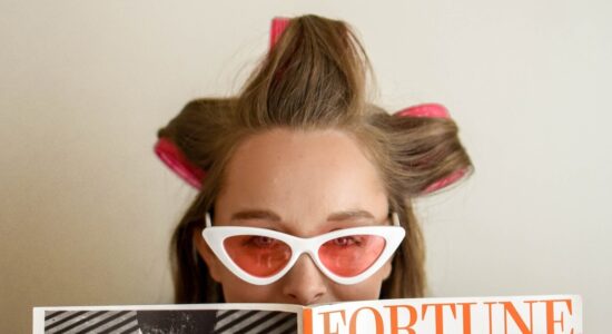 Semplici ed eleganti le 3 idee per acconciare i capelli
