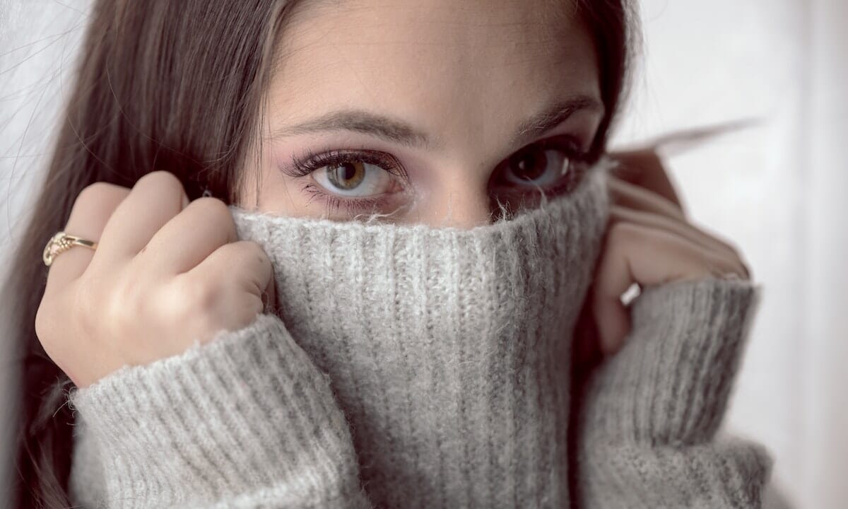 Viso e mani sono le parti più esposte e delicate del nostro corpo