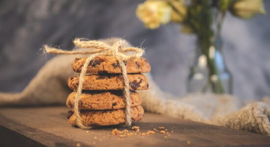 A Natale prepariamo dei deliziosi biscotti